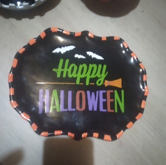 Halloween Candy Bowls  for the house... Set - Picture 3 of 6